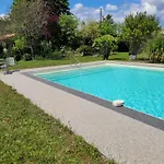 فندق Logis La Cremaillere