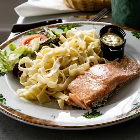 Logis La Crémaillère Hotel 2*