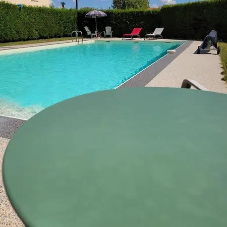 Logis La Crémaillère Hotel